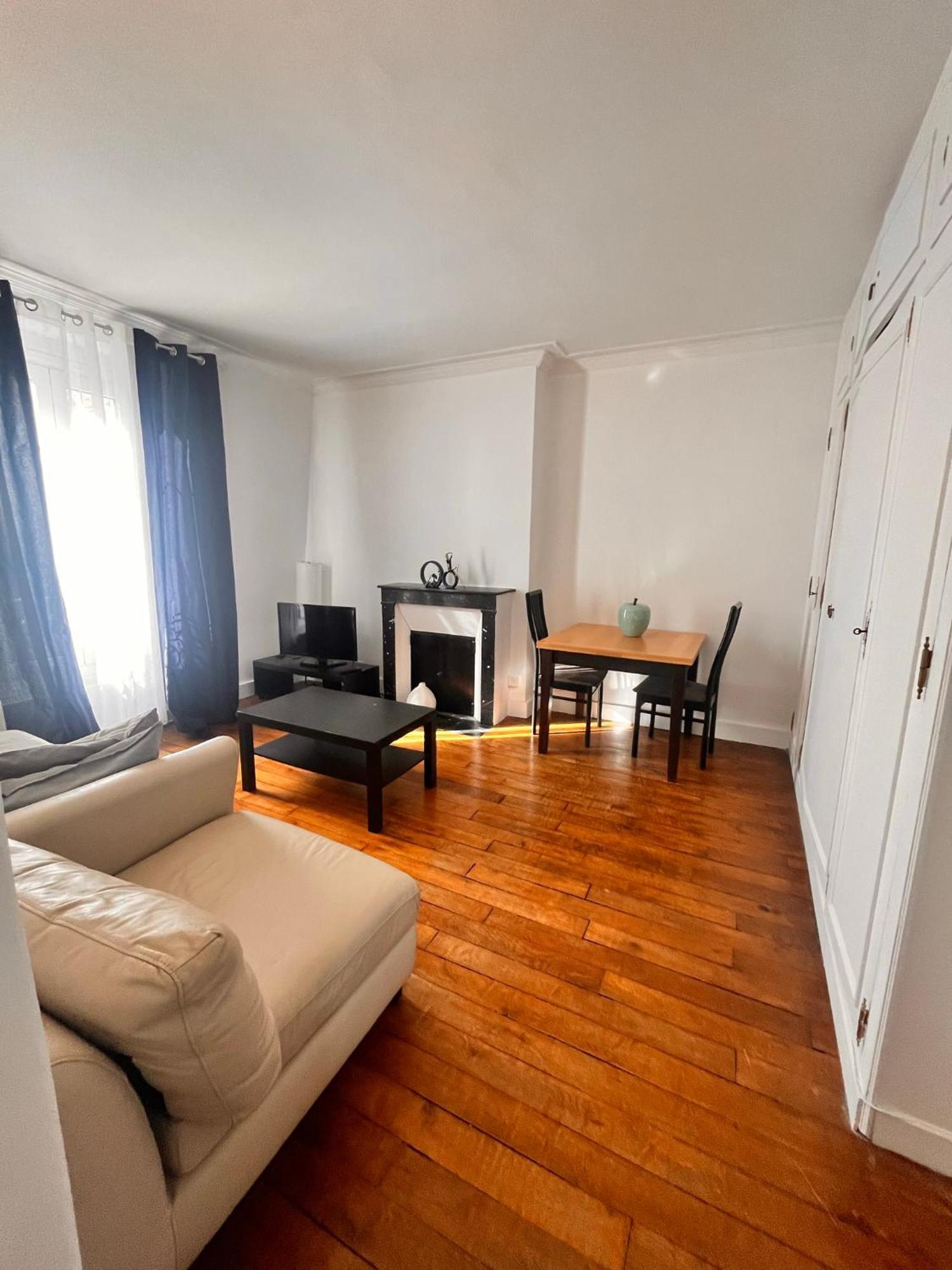 Reve D'Ete A Paris Appartement Buitenkant foto