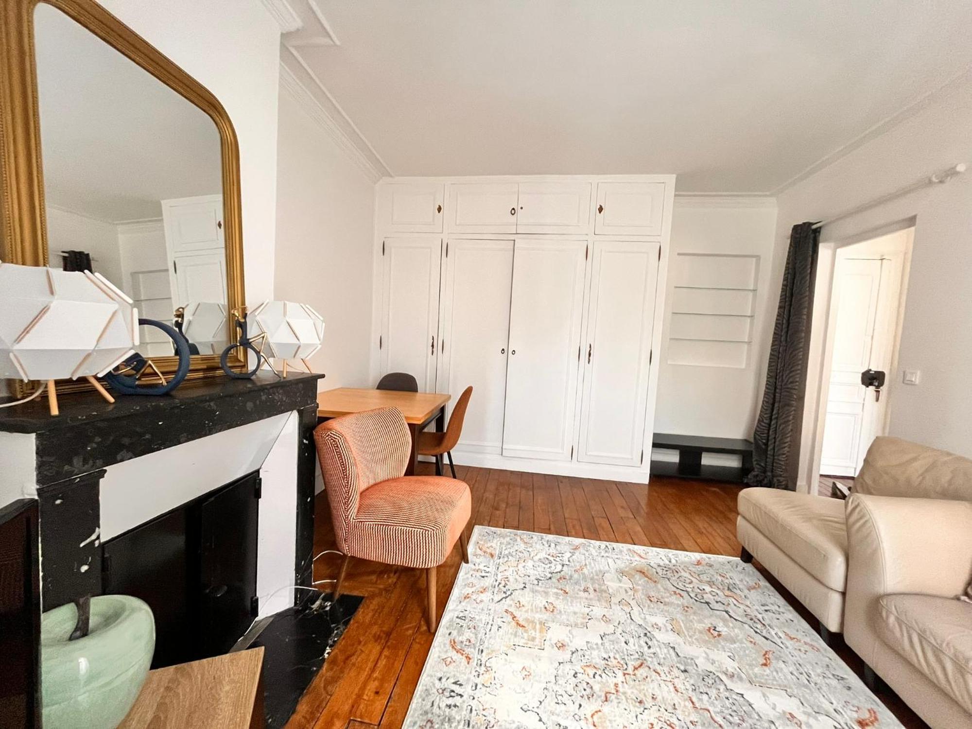 Reve D'Ete A Paris Appartement Buitenkant foto